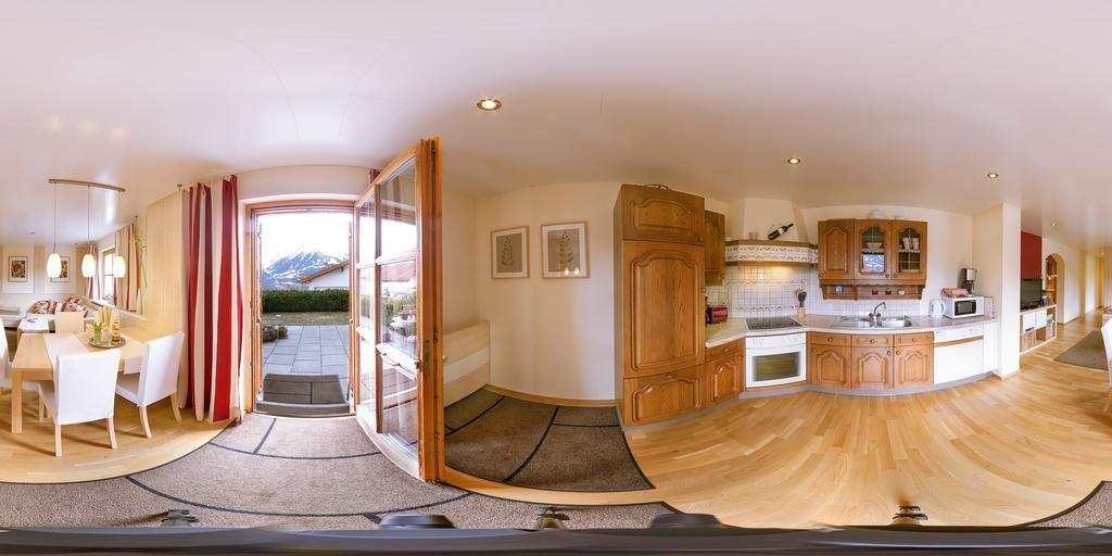 Haus Battlogg Apartment บาร์โธโลเมแบร์ก ภายนอก รูปภาพ