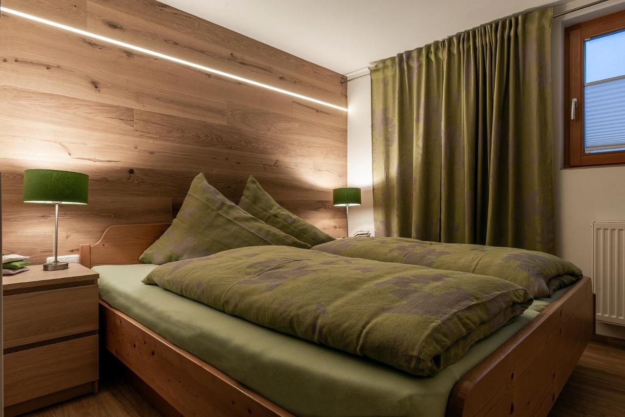 Haus Battlogg Apartment บาร์โธโลเมแบร์ก ภายนอก รูปภาพ