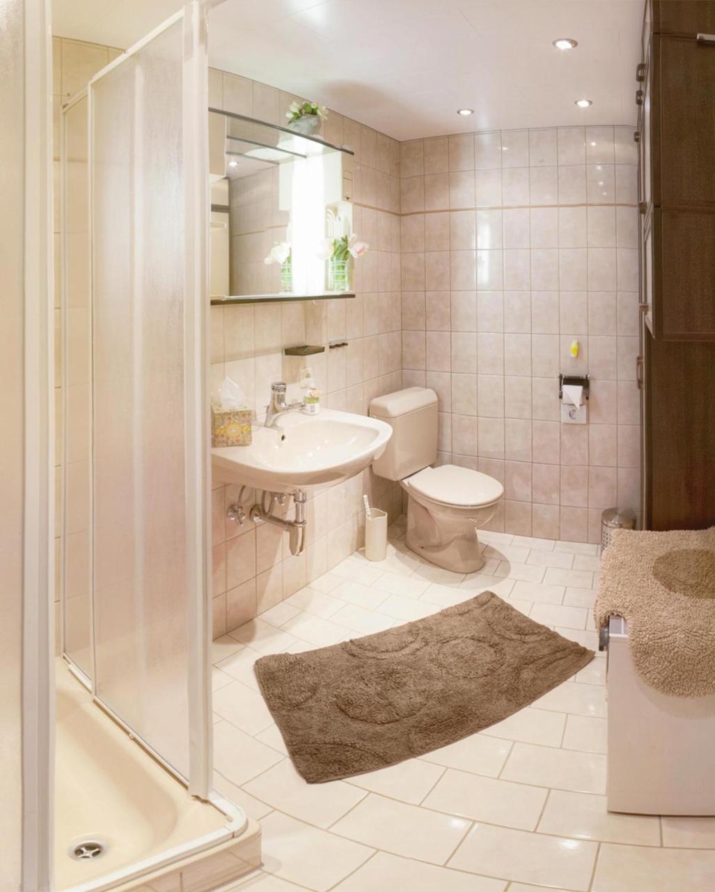 Haus Battlogg Apartment บาร์โธโลเมแบร์ก ภายนอก รูปภาพ